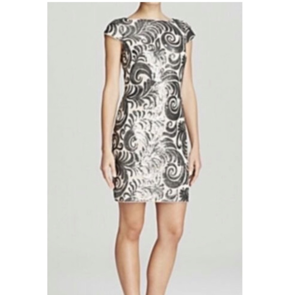 Adrianna Papell Cap Sleeve Chiffon Sequin Swirl Pattern Sheath Dress 4 NEW w Tag